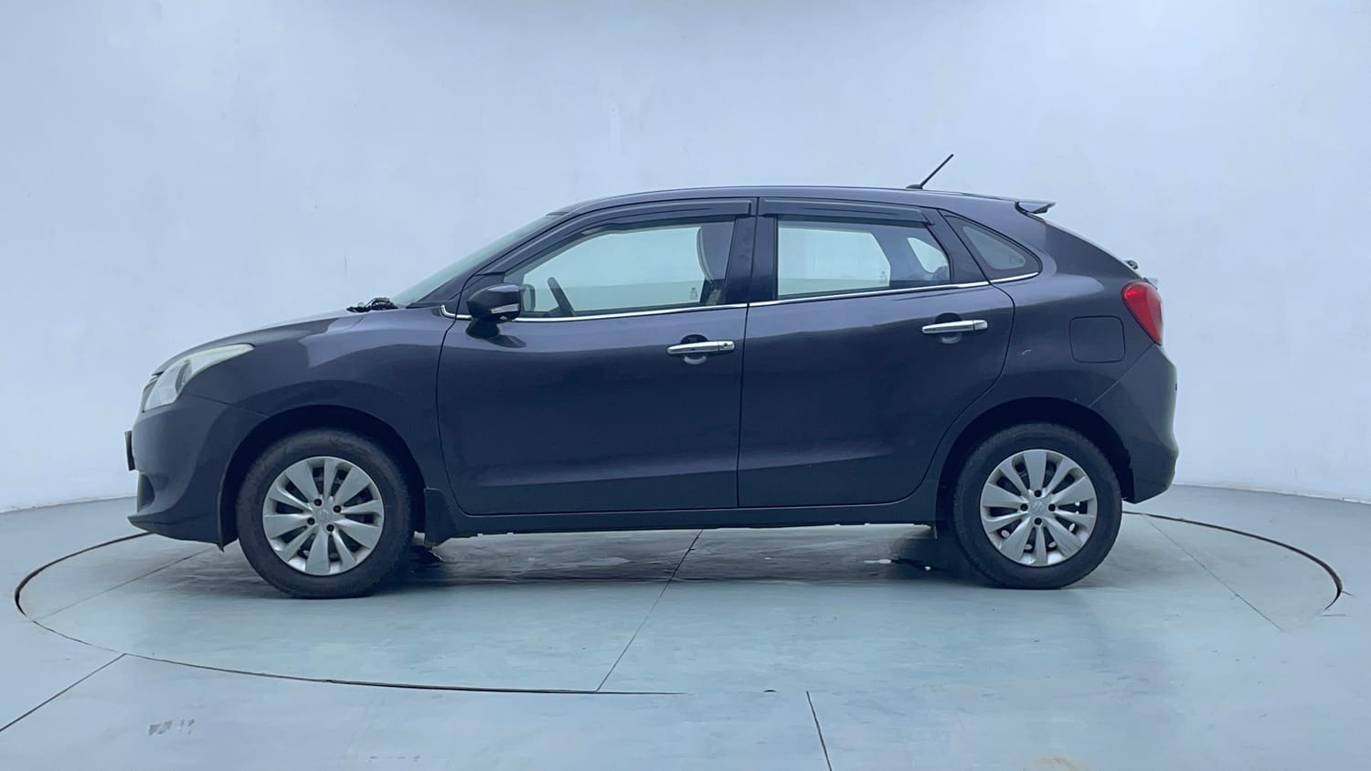 Used 2016 Maruti Suzuki Baleno Delta 1.2 Petrol Manual exterior LEFT SIDE VIEW