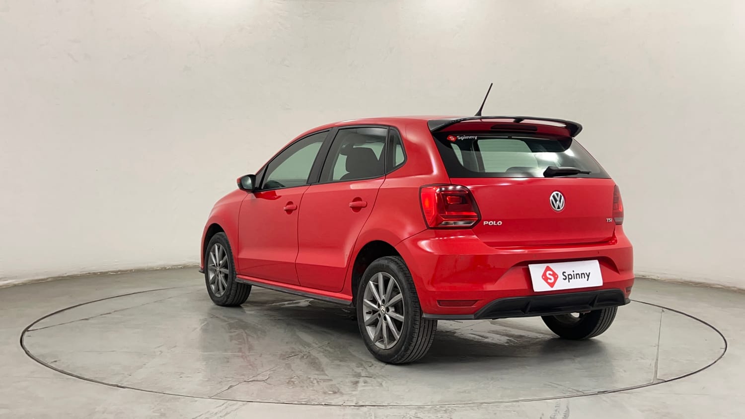 Used 2020 Volkswagen Polo Highline Plus 1.0L TSI Petrol Manual exterior LEFT REAR CORNER VIEW