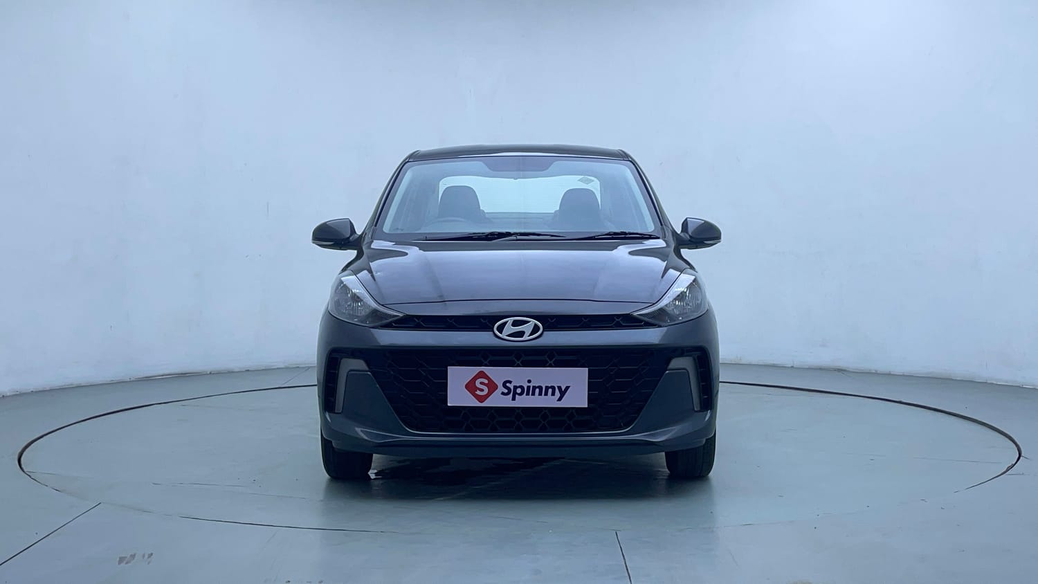 Used 2023 Hyundai Aura SX 1.2 CNG Cng Manual exterior FRONT VIEW