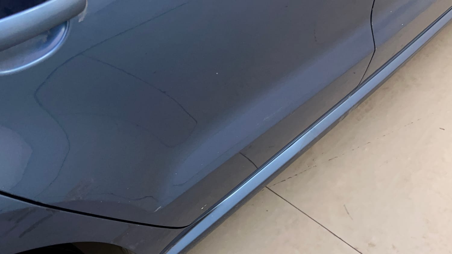 Used 2017 Volkswagen Polo Highline1.2L (P) Petrol Manual dents MINOR DENT