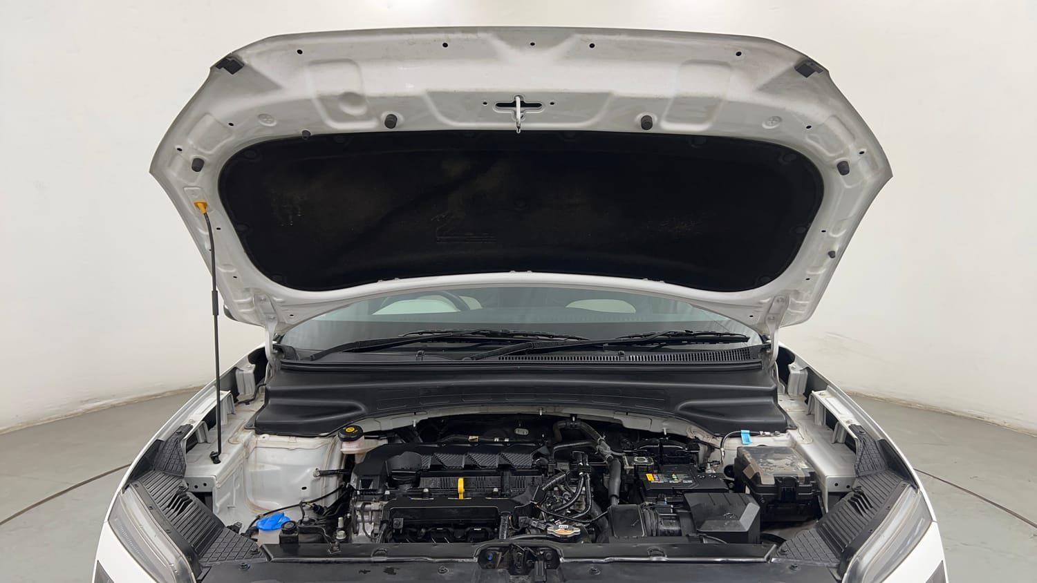 Used 2023 Hyundai Creta SX 1.5 Petrol Petrol Manual engine ENGINE & BONNET OPEN FRONT VIEW