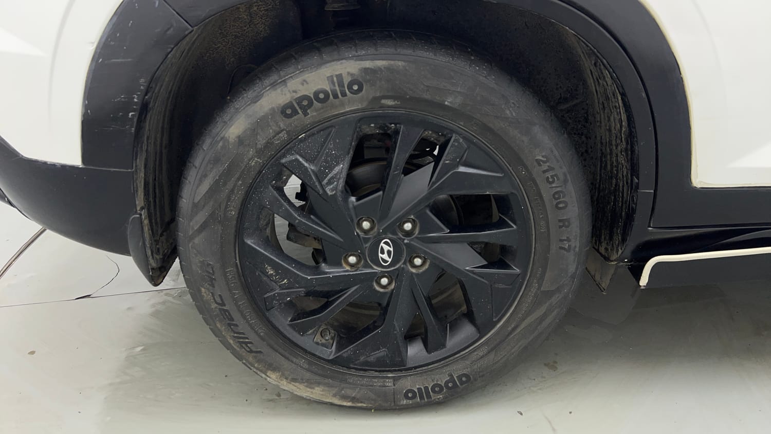 Used 2021 Hyundai Creta SX (O) 1.5 Diesel Automatic Diesel Automatic tyres RIGHT REAR TYRE RIM VIEW