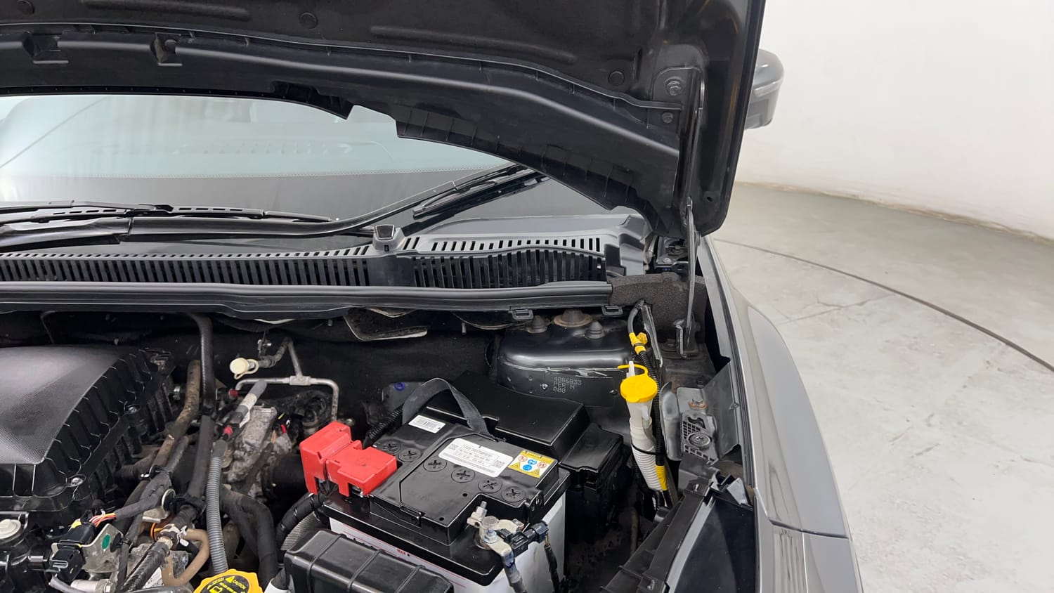 Used 2023 Tata Nexon Fearless Plus S 1.2 Revotron Petrol 6MT DT Petrol Manual engine ENGINE LEFT SIDE HINGE & APRON VIEW