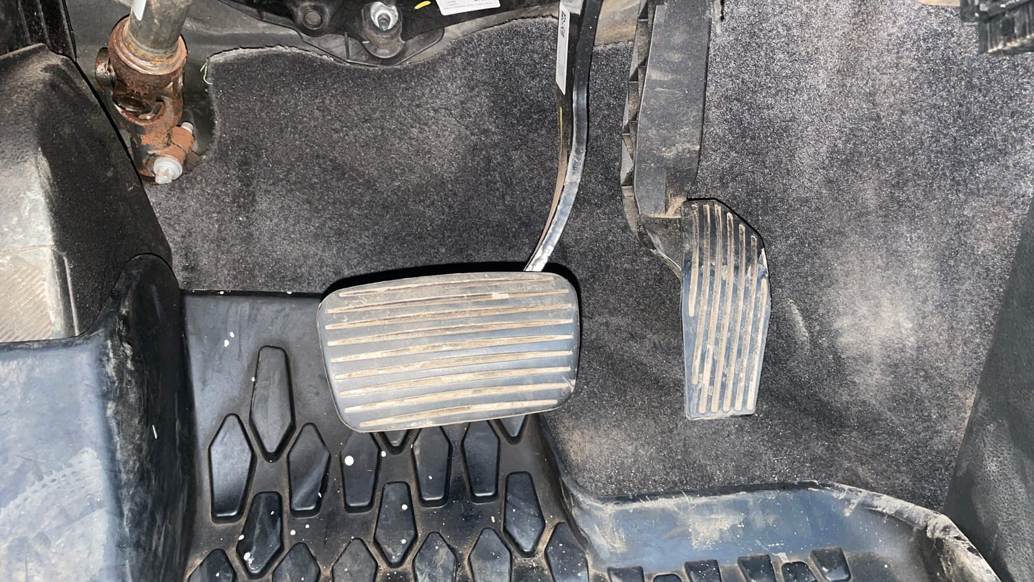 Used 2022 Jeep Compass Model S (O) Diesel 4x4 AT Diesel Automatic interior PEDALS VIEW