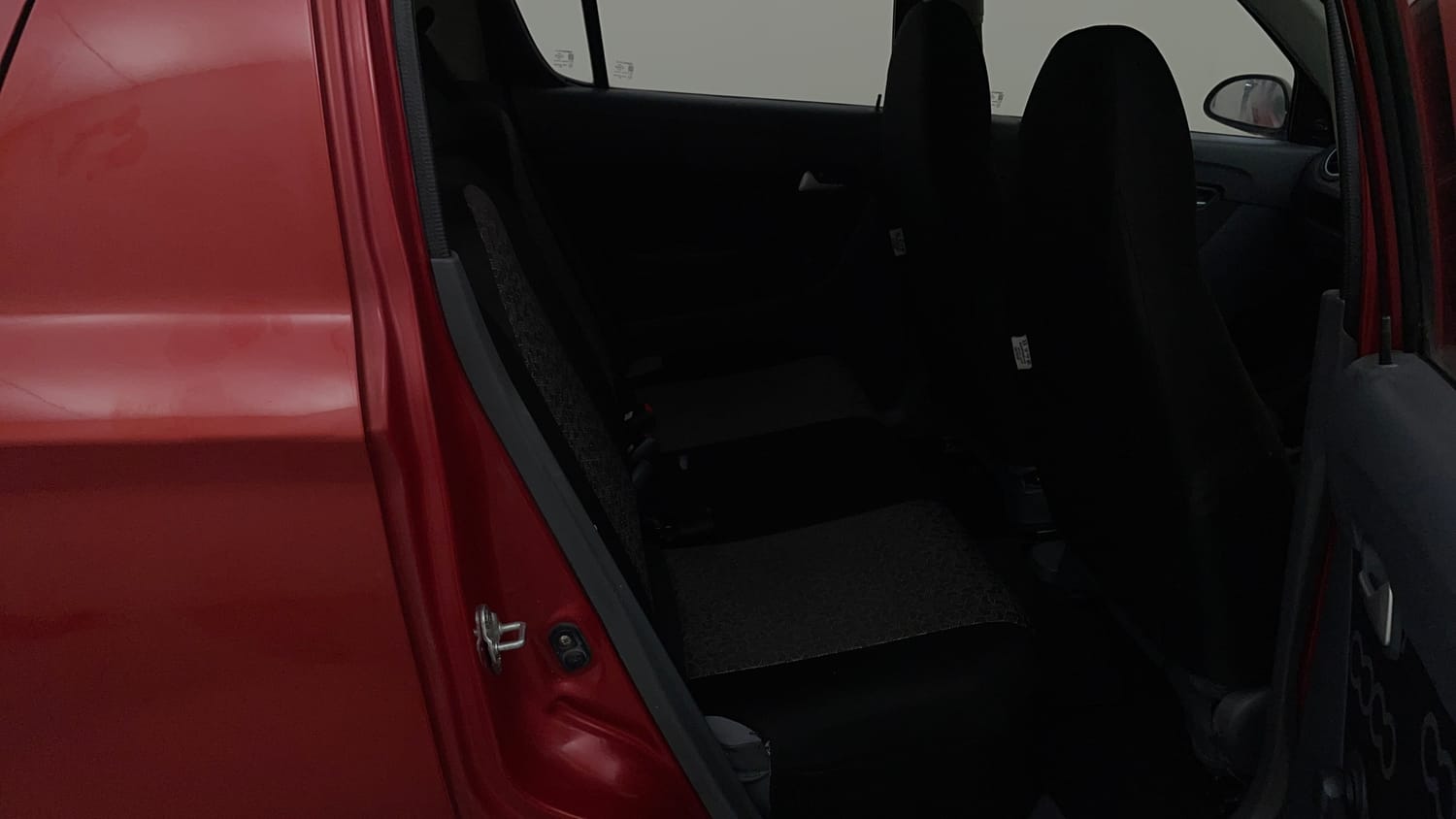Used 2015 Maruti Suzuki Alto 800 Lxi Petrol Manual interior RIGHT SIDE REAR DOOR CABIN VIEW