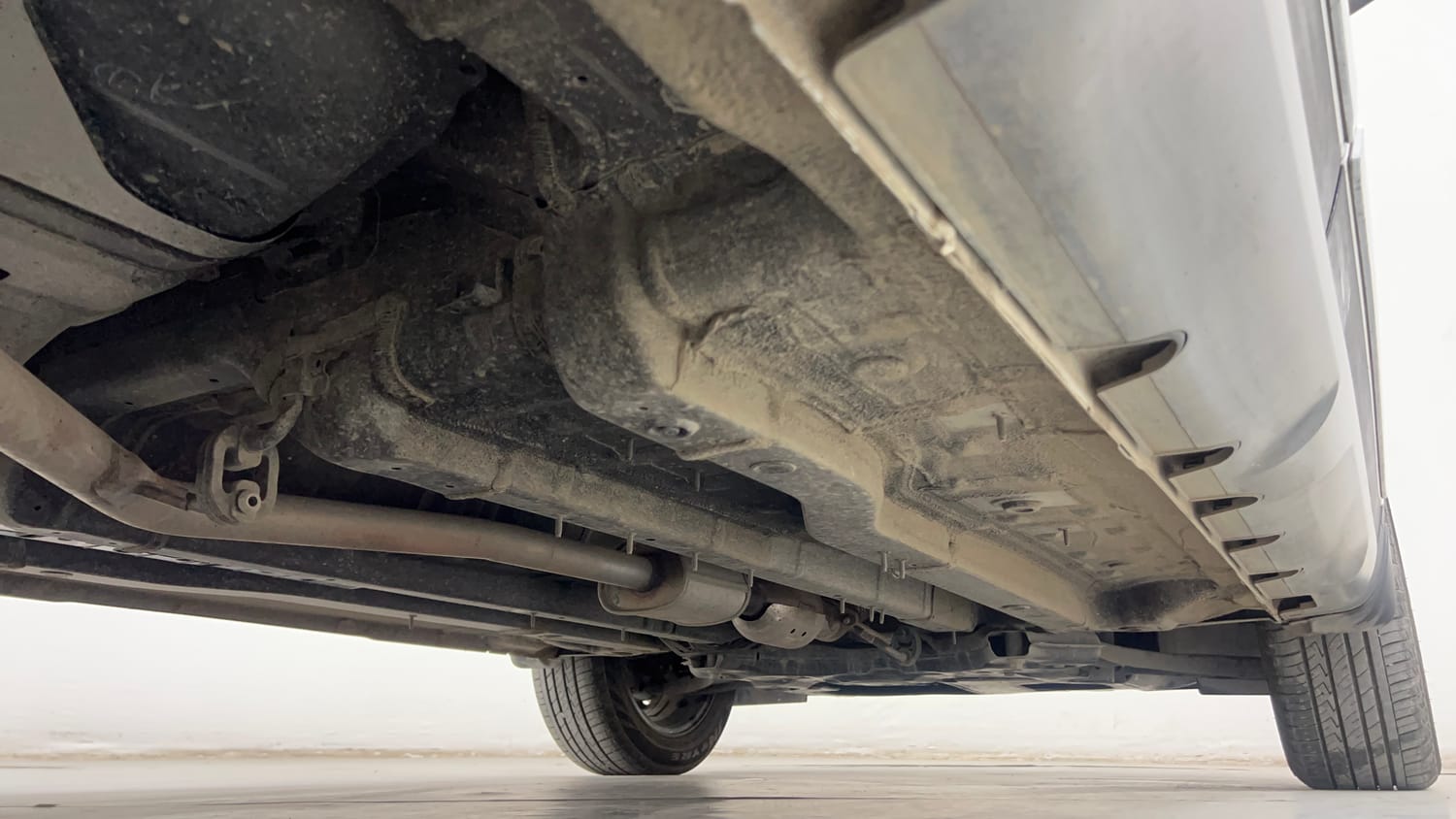 Used 2024 Hyundai Creta 1.5 MPi Petrol IVT SX(O) Petrol Automatic extra REAR RIGHT UNDERBODY VIEW