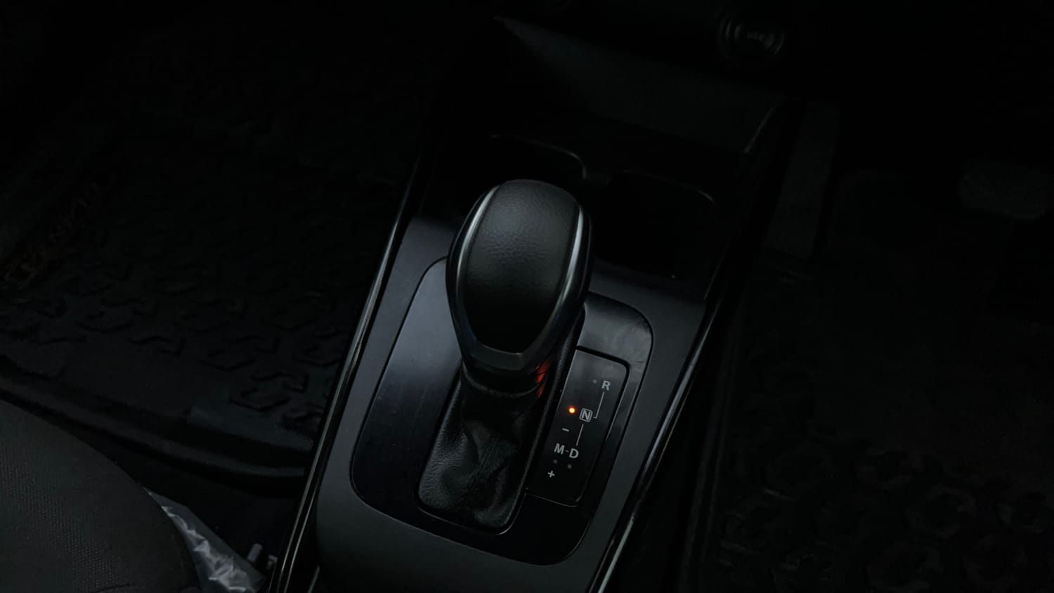 Used 2025 Toyota Glanza V AMT Petrol Automatic interior GEAR  KNOB VIEW