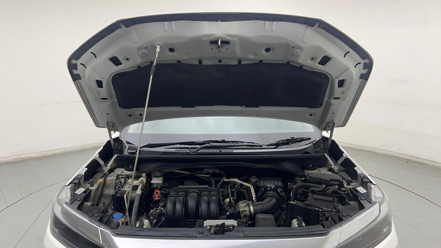 Used 2024 Honda Elevate ZX CVT Petrol Automatic engine ENGINE & BONNET OPEN FRONT VIEW