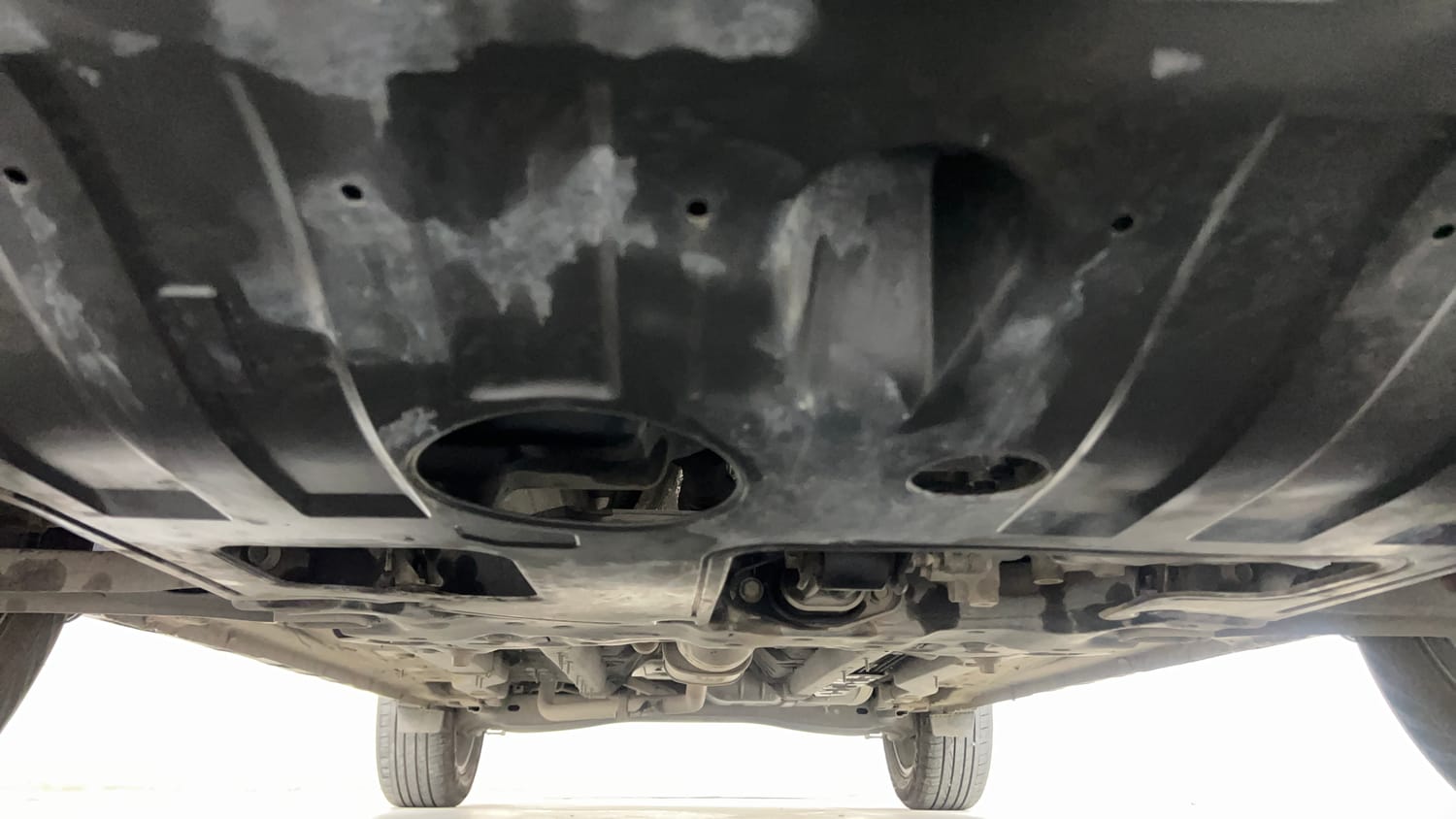 Used 2024 Hyundai Creta 1.5 MPi Petrol IVT SX(O) Petrol Automatic extra FRONT LEFT UNDERBODY VIEW