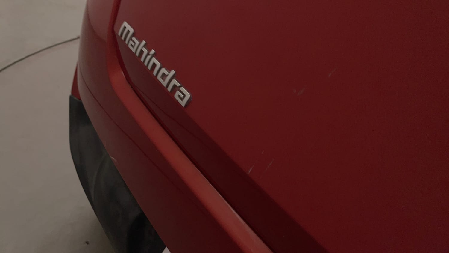Used 2016 Mahindra KUV100 K4 6 STR Petrol Manual dents MINOR SCRATCH