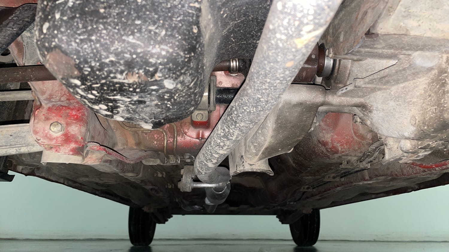 Used 2015 Maruti Suzuki Alto 800 Lxi Petrol Manual extra FRONT LEFT UNDERBODY VIEW