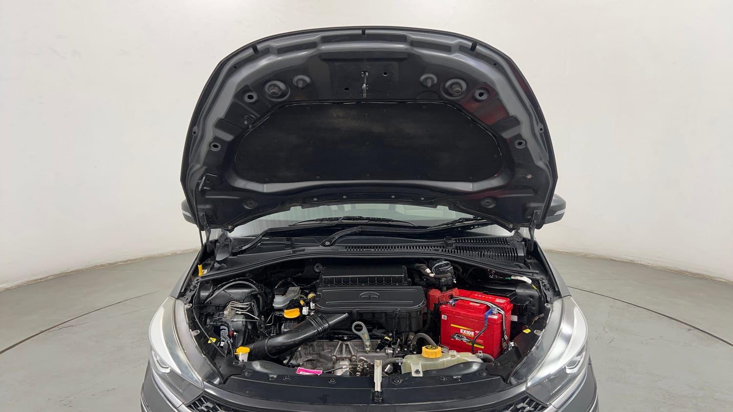 Used 2022 Tata Tiago XZ Plus CNG Cng Manual engine ENGINE & BONNET OPEN FRONT VIEW