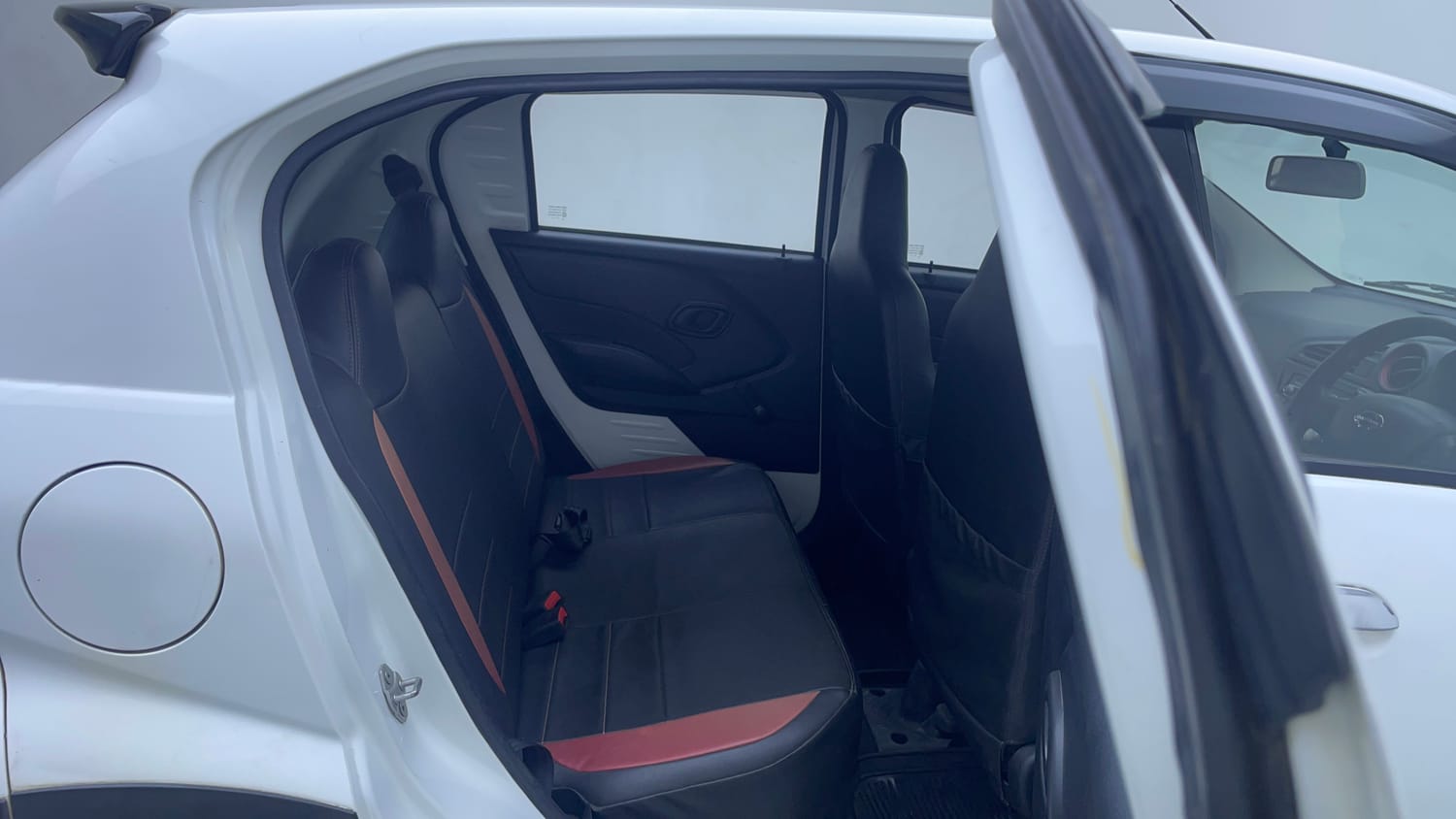 Used 2016 Datsun Redi-GO S Petrol Manual interior RIGHT SIDE REAR DOOR CABIN VIEW