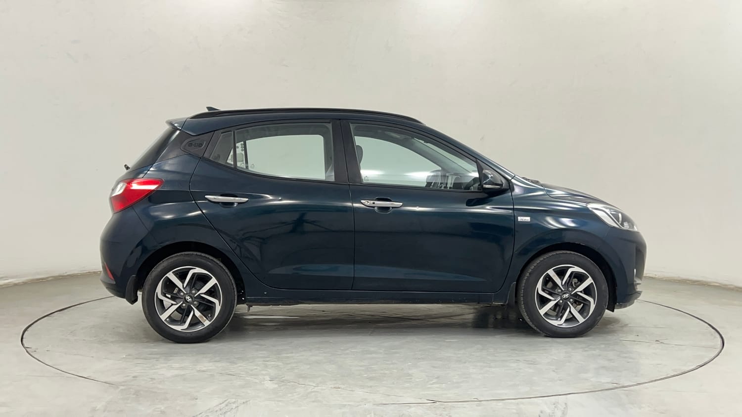 Used 2022 Hyundai Grand i10 Nios Asta AMT 1.2 Kappa VTVT Petrol Automatic exterior RIGHT SIDE VIEW