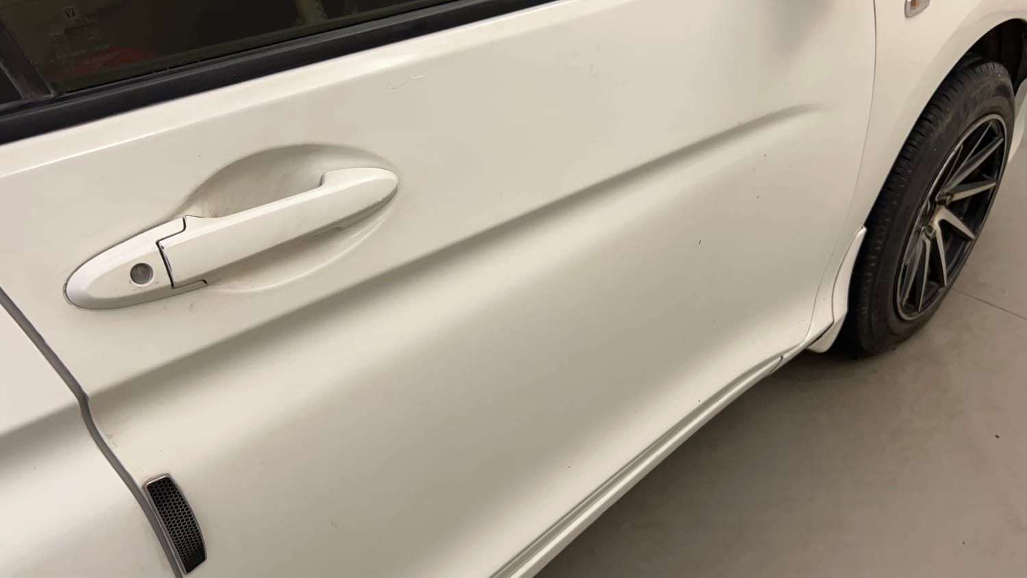 Used 2015 Honda City SV CVT Petrol Automatic dents MINOR SCRATCH