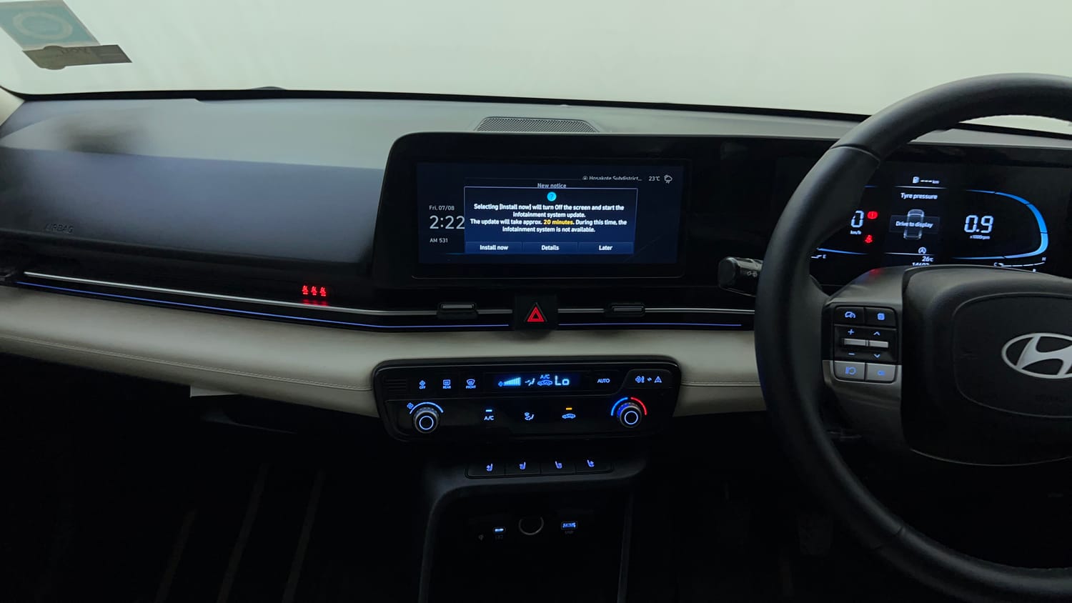 Used 2024 Hyundai Verna SX (O)1.5 Petrol MT Petrol Manual interior MUSIC SYSTEM & AC CONTROL VIEW