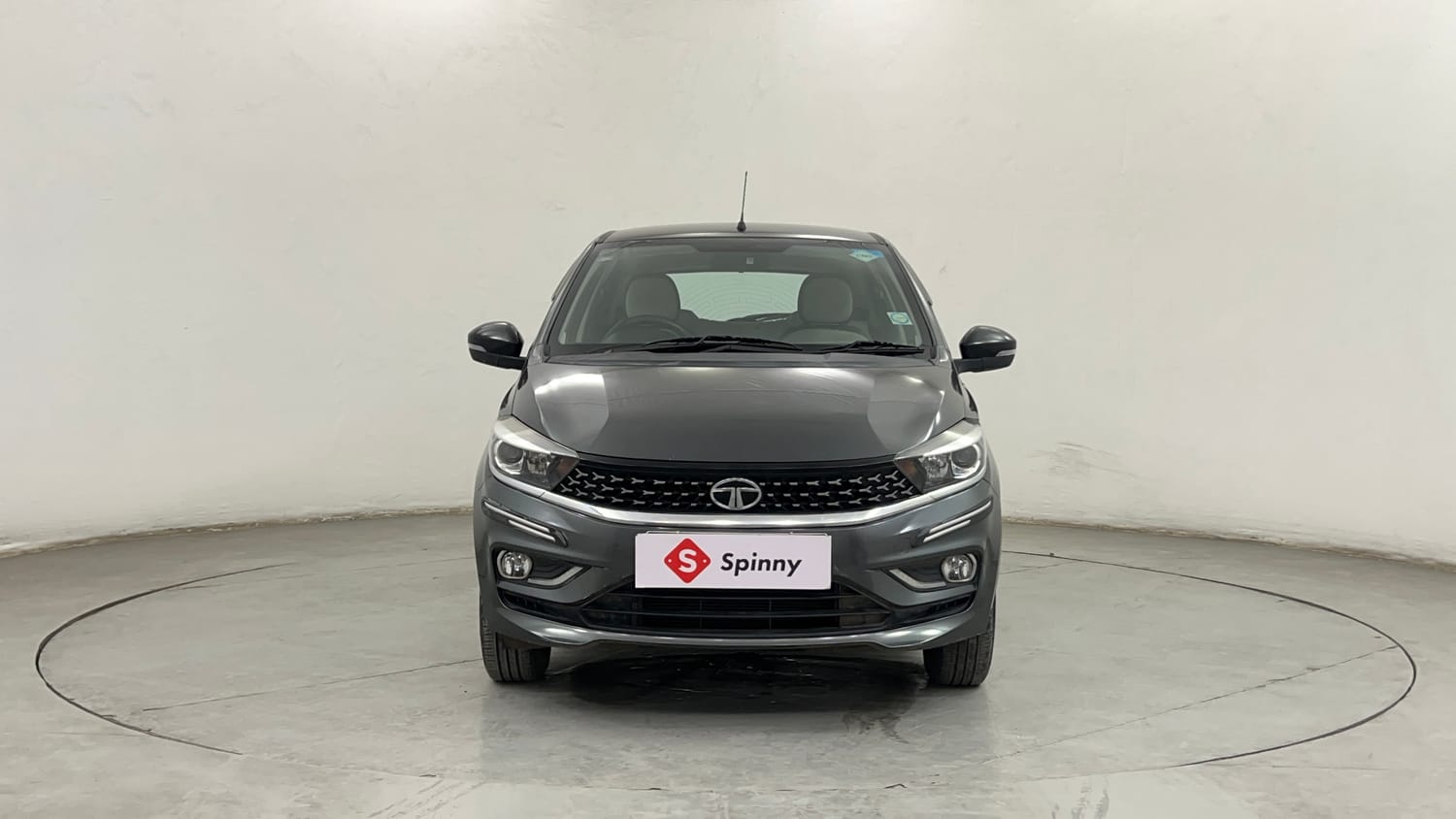 Used 2022 Tata Tiago XZ Plus CNG Cng Manual exterior FRONT VIEW
