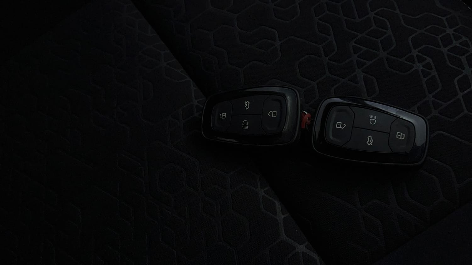 Used 2024 Tata Altroz XZA Plus (S) Petrol Automatic extra CAR KEY VIEW