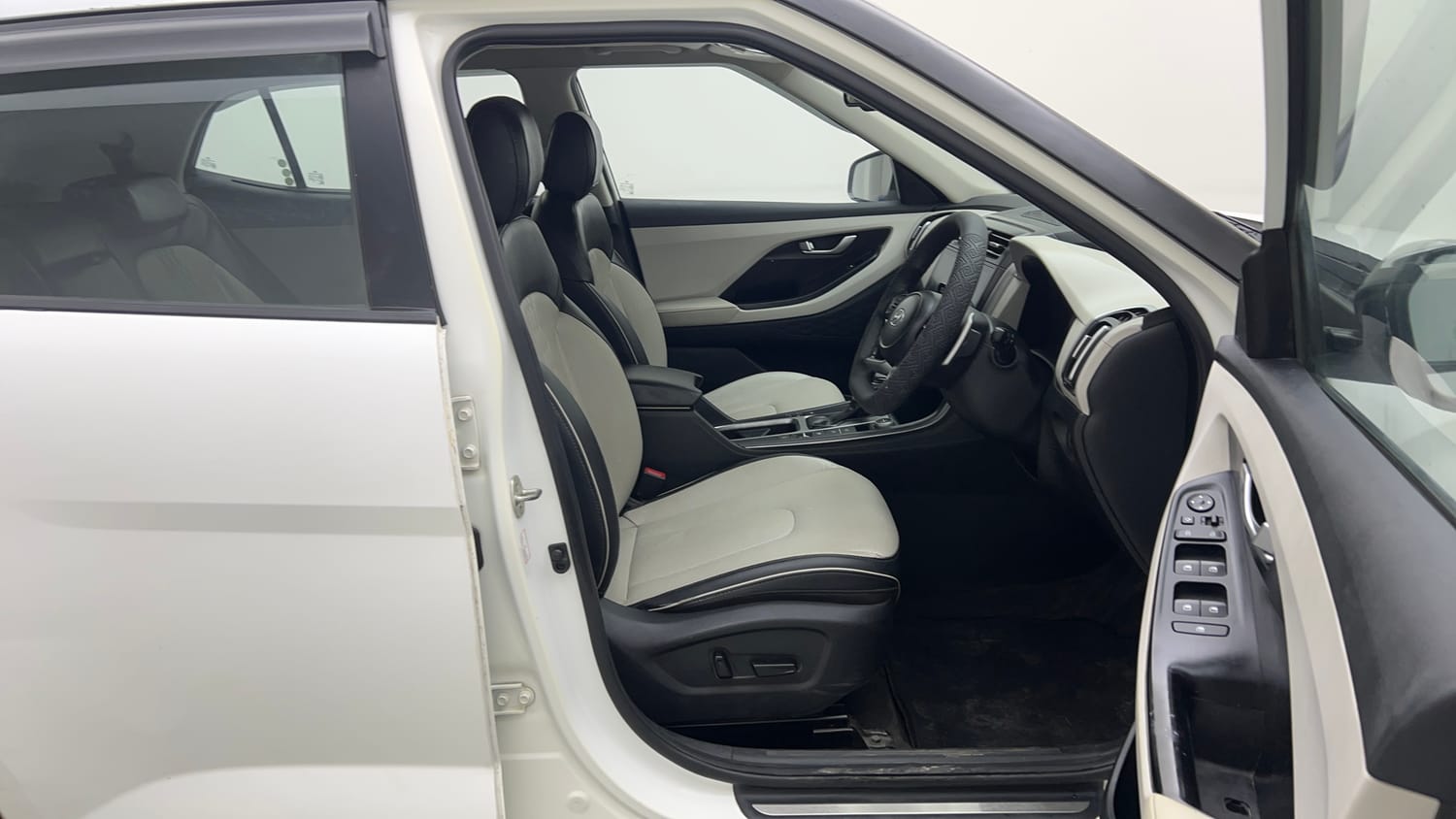 Used 2021 Hyundai Creta SX (O) 1.5 Diesel Automatic Diesel Automatic interior RIGHT SIDE FRONT DOOR CABIN VIEW