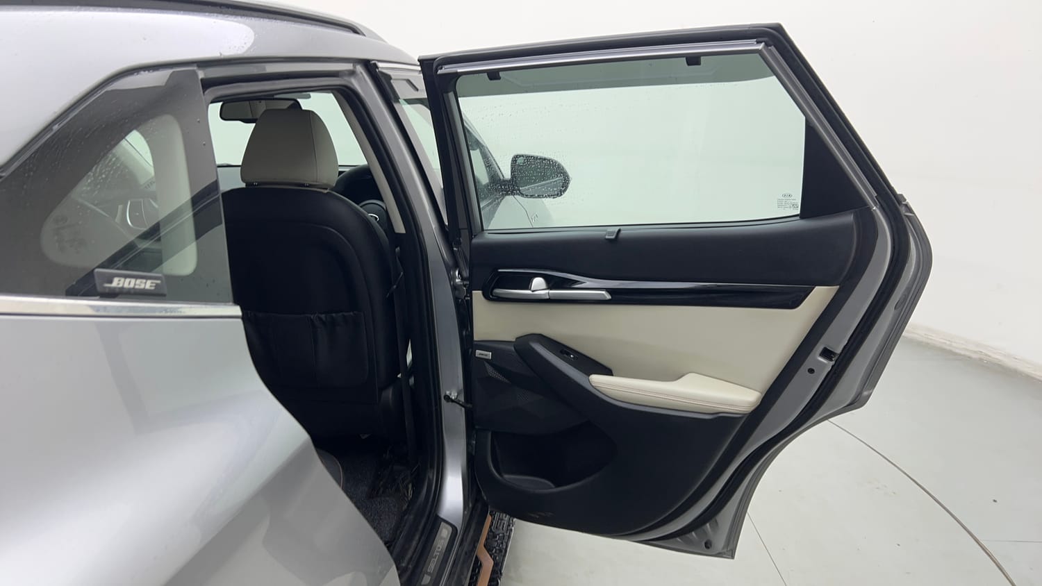 Used 2020 kia Seltos GTX Plus DCT 1.4 Petrol Automatic interior RIGHT REAR DOOR OPEN VIEW