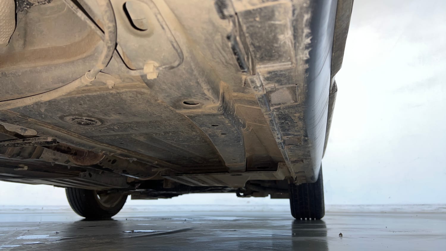Used 2023 Maruti Suzuki Baleno Alpha MT Petrol Manual extra REAR RIGHT UNDERBODY VIEW