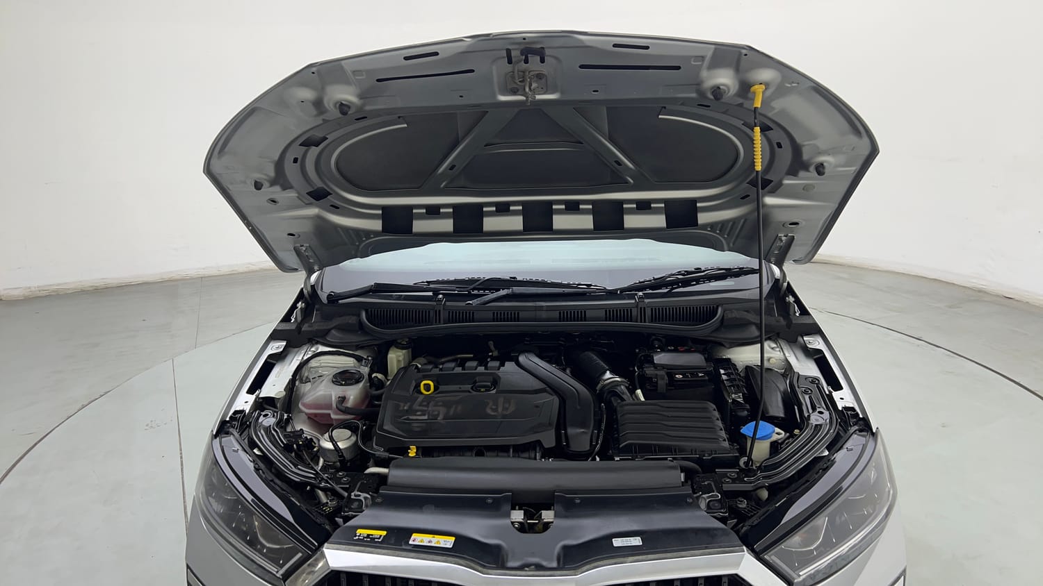 Used 2023 Skoda Slavia Style 1.5L TSI MT Petrol Manual engine ENGINE & BONNET OPEN FRONT VIEW