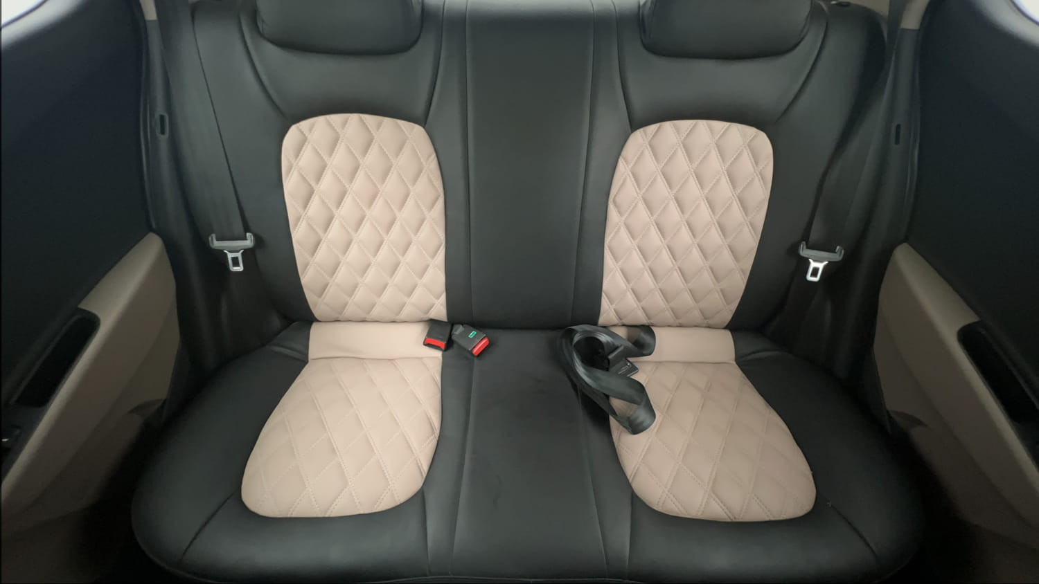 Used 2017 Hyundai Grand i10 Sportz 1.2 Kappa VTVT Petrol Manual interior REAR SEAT CONDITION VIEW