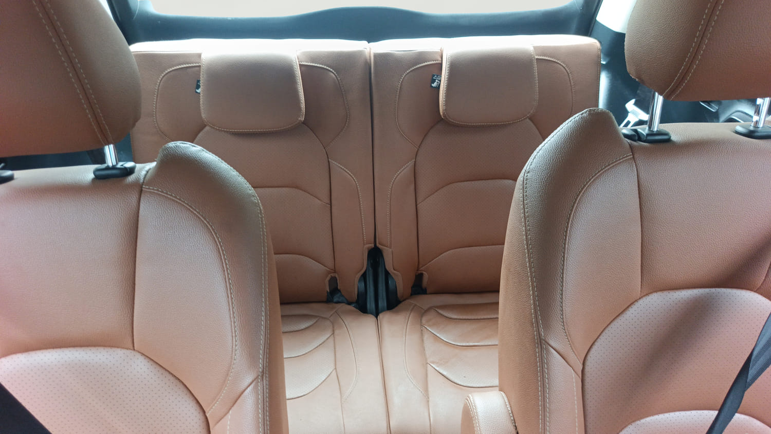 Used 2021 MG Motors Hector Plus Sharp 1.5 Petrol Turbo CVT 6-STR Petrol Automatic interior THIRD ROW SEAT