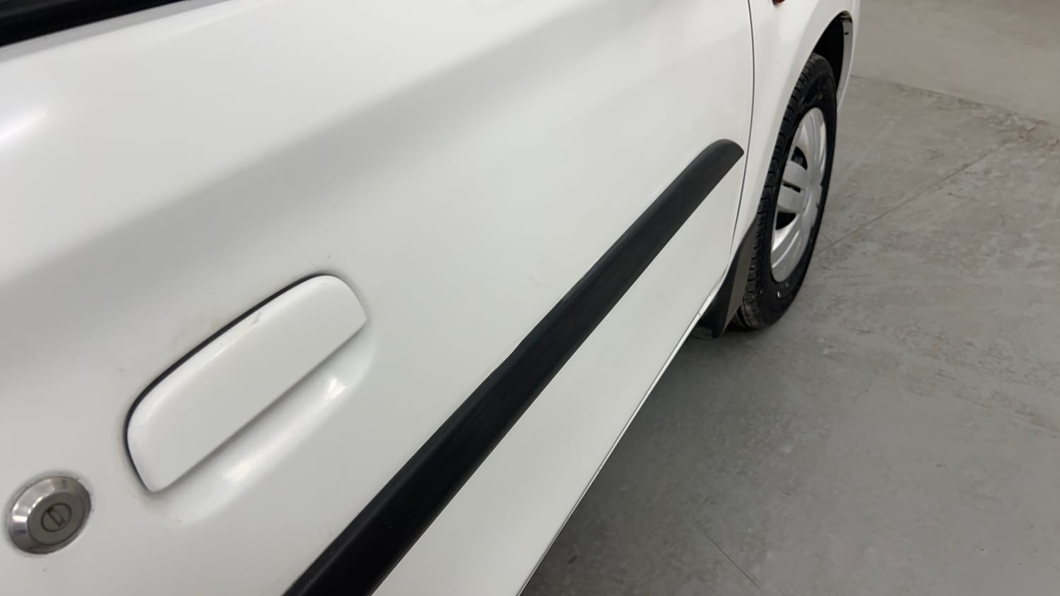 Used 2018 Maruti Suzuki Alto 800 LXi Petrol Manual dents MINOR SCRATCH