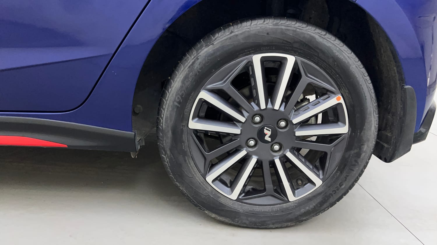 Used 2022 Hyundai i20 N Line N8 1.0 Turbo DCT Dual Tone Petrol Automatic tyres LEFT REAR TYRE RIM VIEW