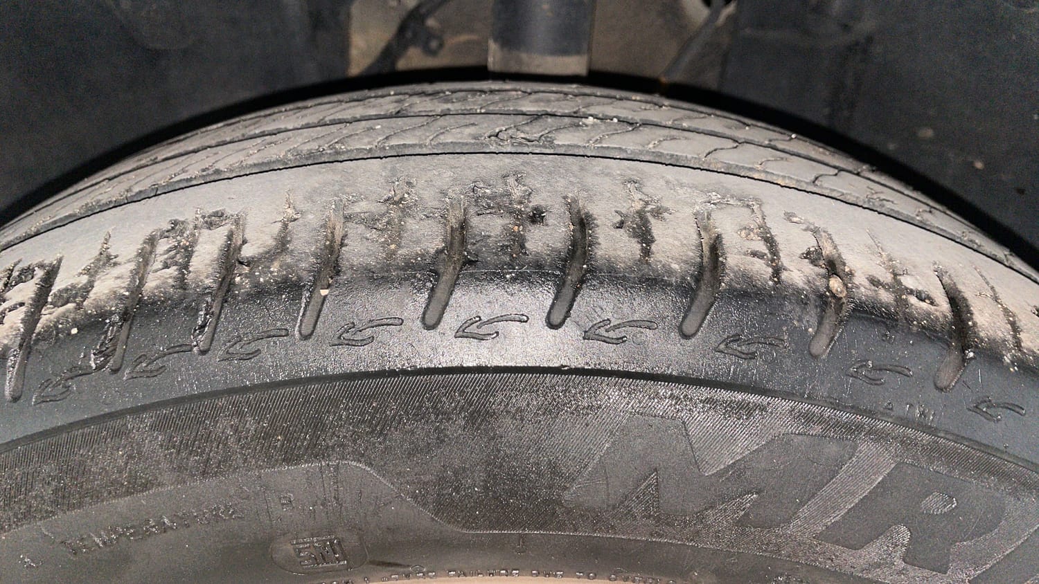 Used 2024 Tata Altroz XM Plus Petrol Petrol Manual tyres LEFT FRONT TYRE TREAD VIEW