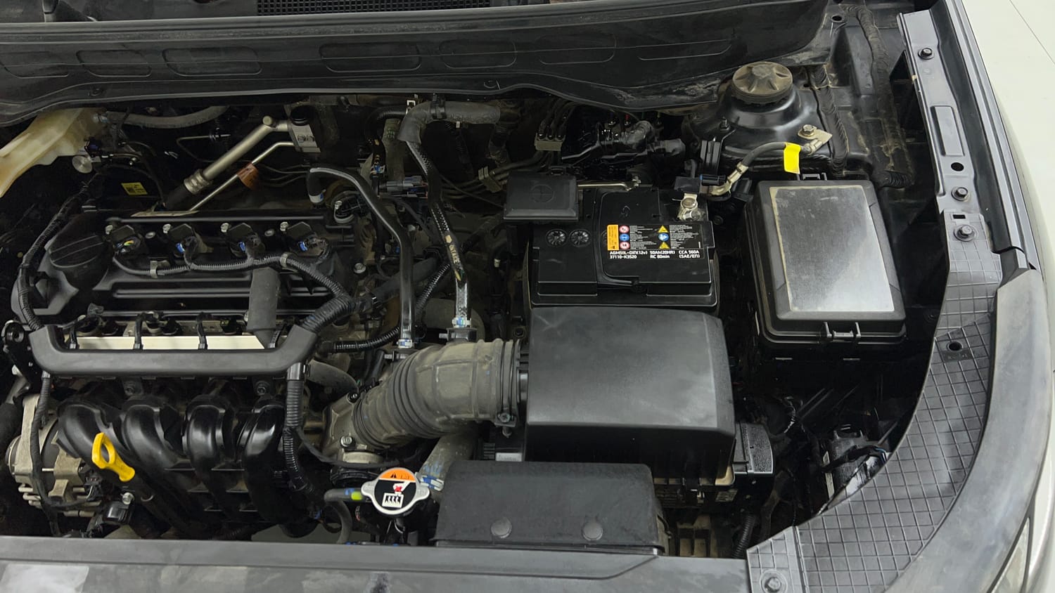 Used 2024 Hyundai Venue SX 1.2 Petrol Petrol Manual engine ENGINE LEFT SIDE VIEW