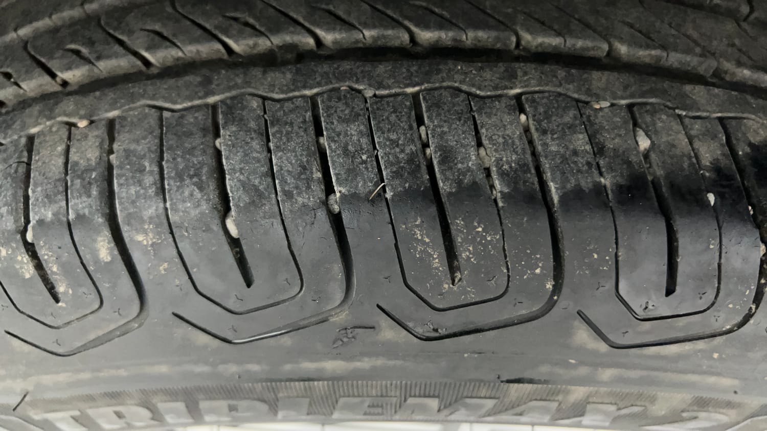 Used 2024 Tata Nexon Creative Plus S 1.2 Revotron Petrol 6MT DT Petrol Manual tyres RIGHT REAR TYRE TREAD VIEW