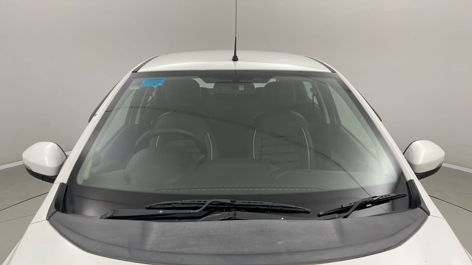 Used 2022 Tata Tiago XT Petrol Manual exterior FRONT WINDSHIELD VIEW