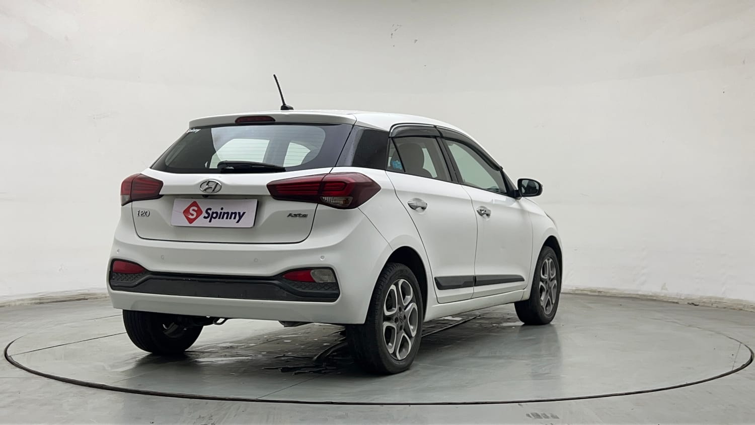 Used 2019 Hyundai Elite i20 Asta 1.2 (O) Petrol Manual exterior RIGHT REAR CORNER VIEW