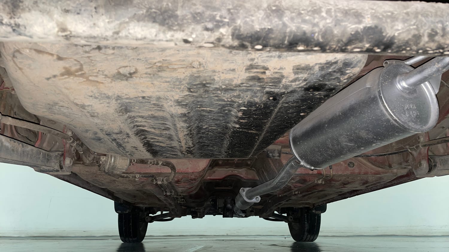 Used 2015 Maruti Suzuki Alto 800 Lxi Petrol Manual extra REAR UNDERBODY VIEW (TAKEN FROM REAR)