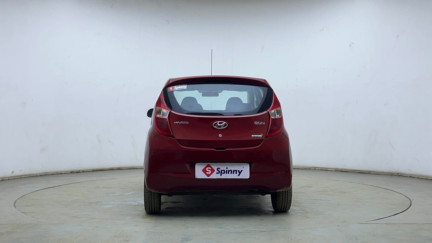 Used 2014 Hyundai Eon Magna Petrol Manual exterior BACK VIEW