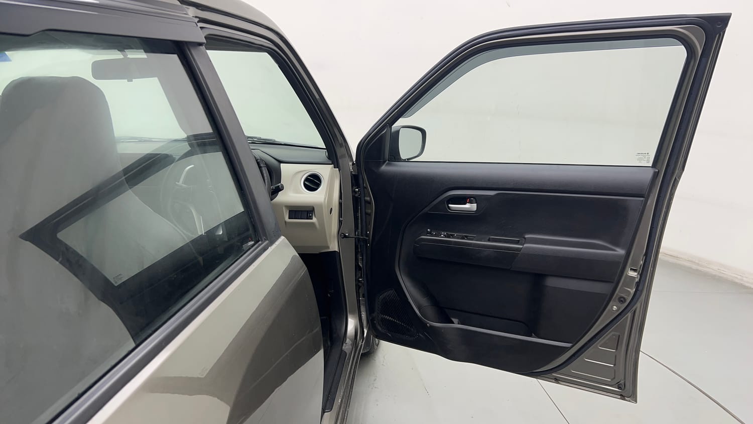Used 2022 Maruti Suzuki Wagon R ZXi 1.2 AMT Petrol Automatic interior RIGHT FRONT DOOR OPEN VIEW