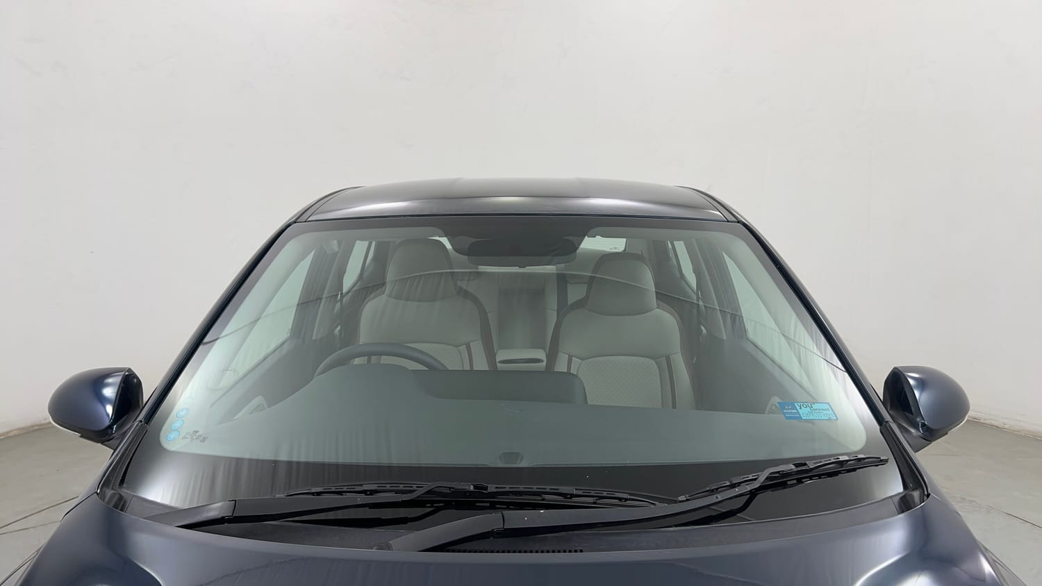 Used 2023 Hyundai Aura SX 1.2 CNG Cng Manual exterior FRONT WINDSHIELD VIEW
