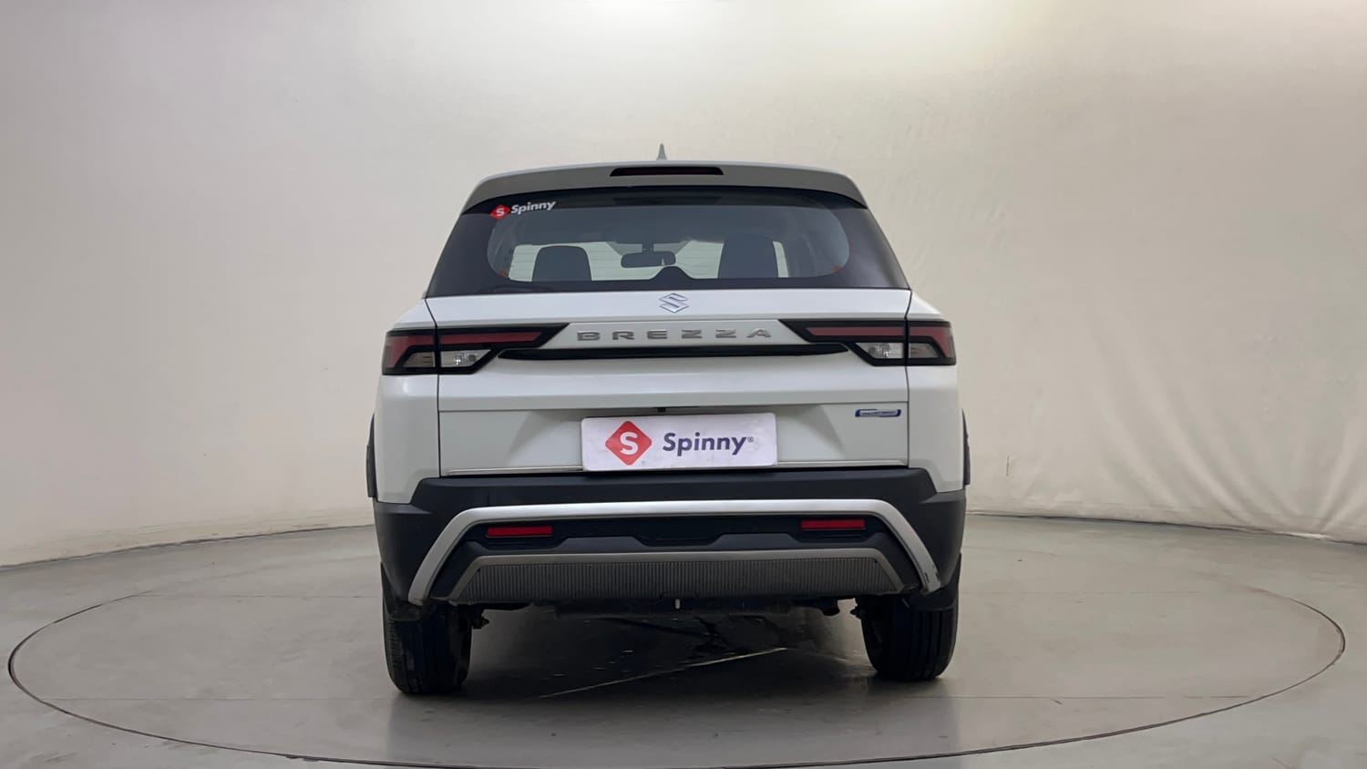 Used 2025 Maruti Suzuki Brezza Vxi AT Petrol Automatic exterior BACK VIEW
