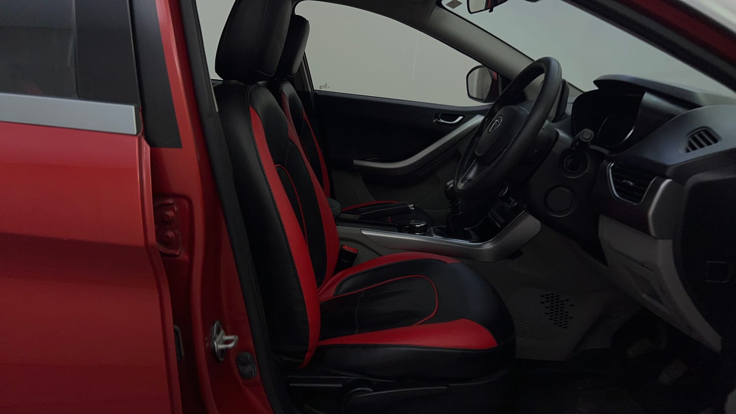 Used 2017 Tata Nexon XZ Plus Diesel Dual Tone Diesel Manual interior RIGHT SIDE FRONT DOOR CABIN VIEW