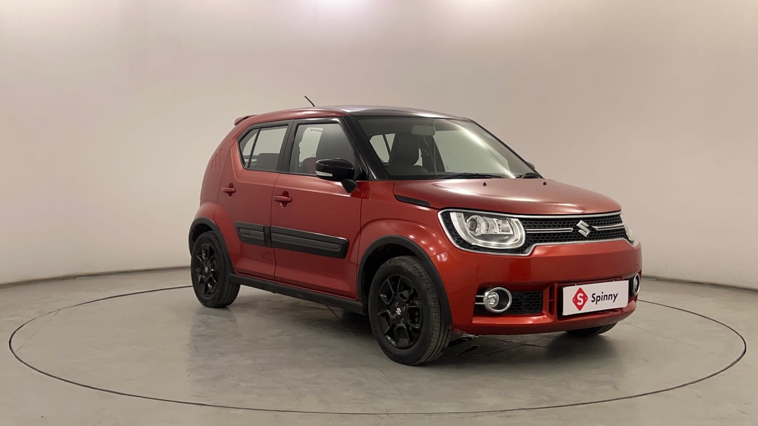Used 2017 Maruti Suzuki Ignis Alpha MT Petrol Dual Tone Petrol Manual exterior RIGHT FRONT CORNER VIEW