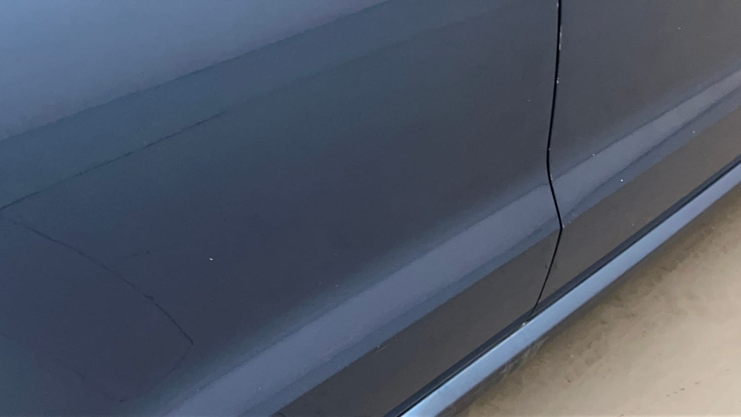Used 2017 Volkswagen Polo Highline1.2L (P) Petrol Manual dents MINOR SCRATCH