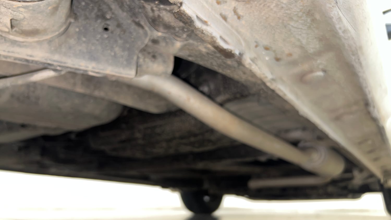 Used 2015 Honda City SV CVT Petrol Automatic extra REAR RIGHT UNDERBODY VIEW
