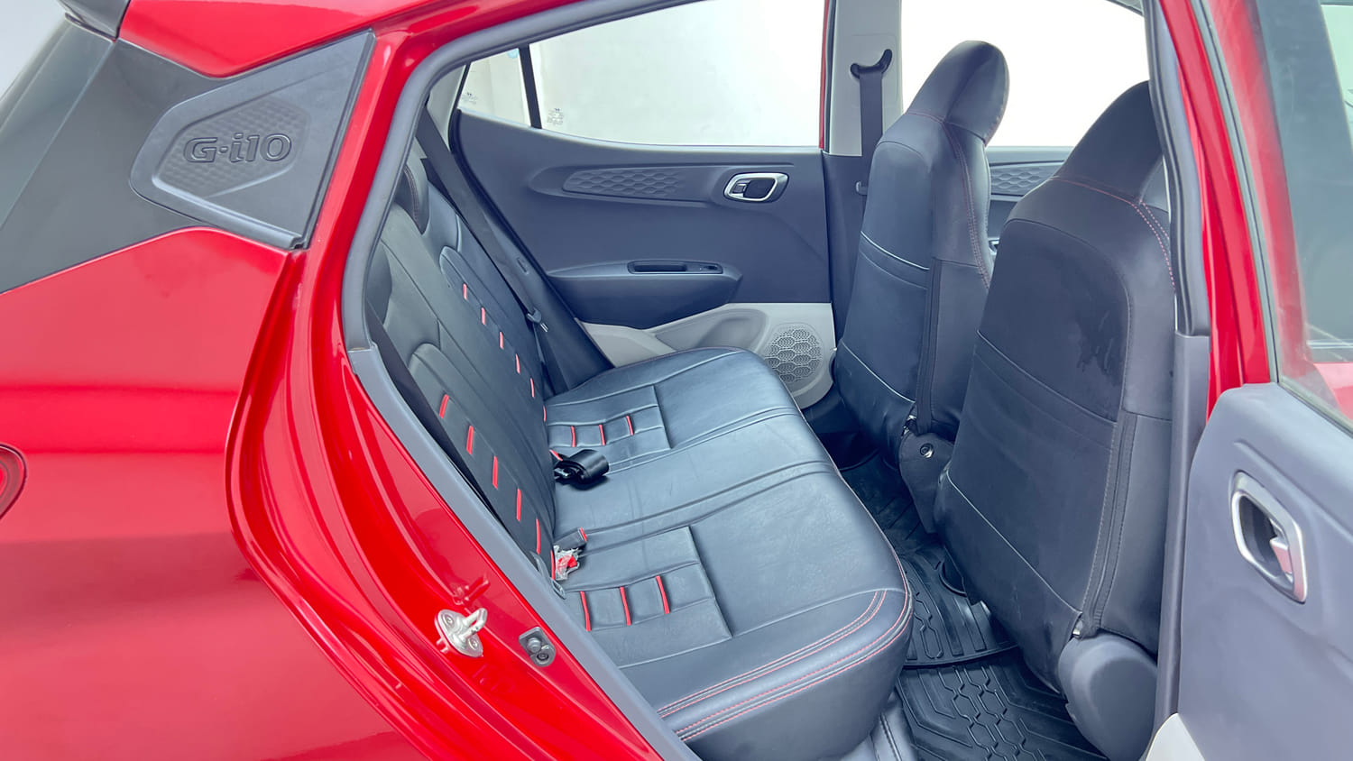 Used 2021 Hyundai Grand i10 Nios Sportz 1.2 Kappa VTVT Petrol Manual interior RIGHT SIDE REAR DOOR CABIN VIEW