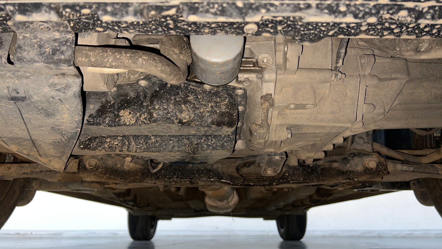 Used 2023 Skoda Kushaq Style 1.5L TSI MT Petrol Manual extra FRONT LEFT UNDERBODY VIEW
