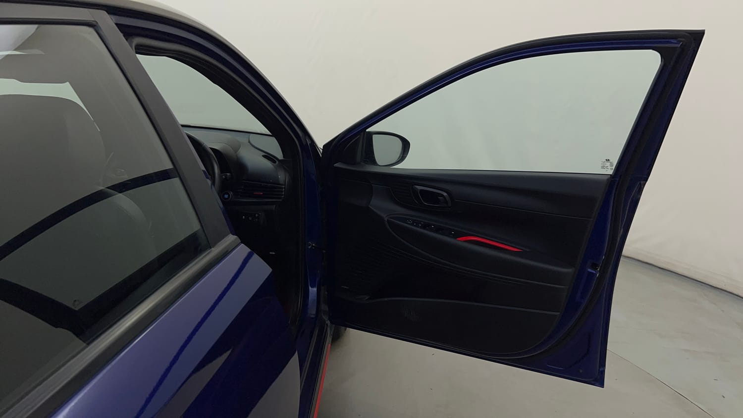 Used 2022 Hyundai i20 N Line N8 1.0 Turbo DCT Dual Tone Petrol Automatic interior RIGHT FRONT DOOR OPEN VIEW