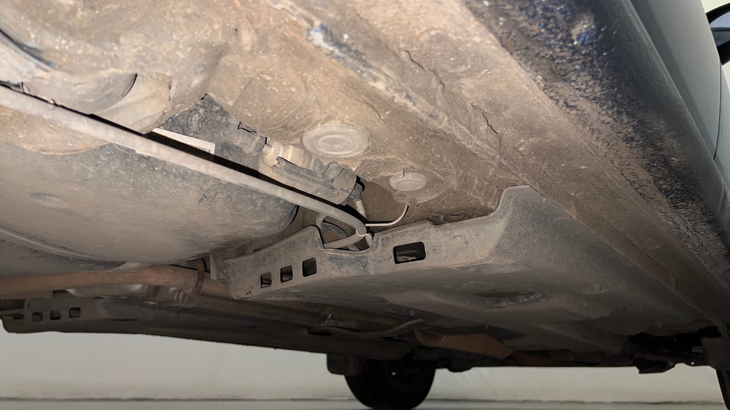 Used 2017 Volkswagen Polo Highline1.2L (P) Petrol Manual extra REAR RIGHT UNDERBODY VIEW