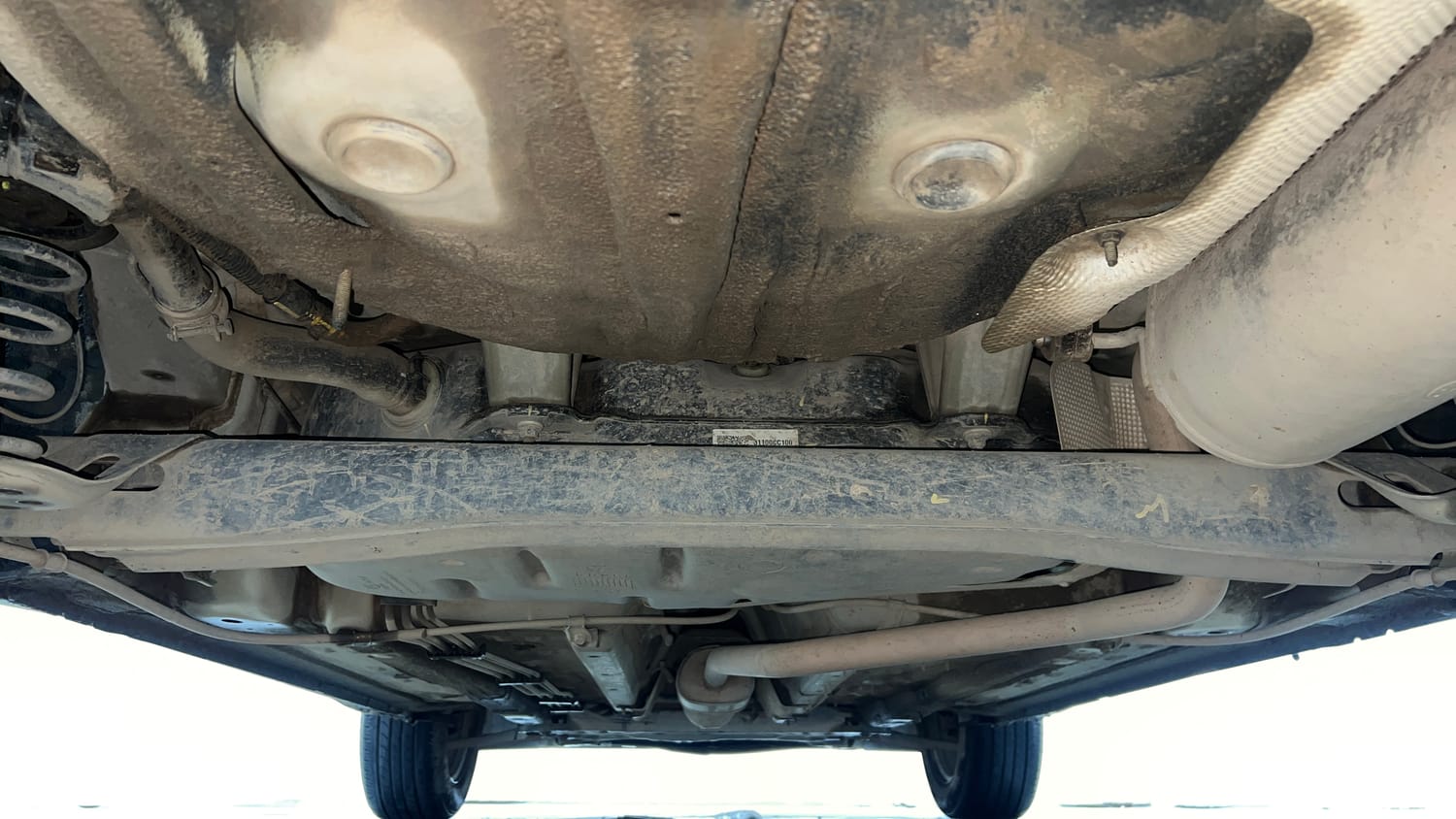 Used 2024 Kia Sonet HTK (O) 1.2 Petrol MT Petrol Manual extra REAR UNDERBODY VIEW (TAKEN FROM REAR)