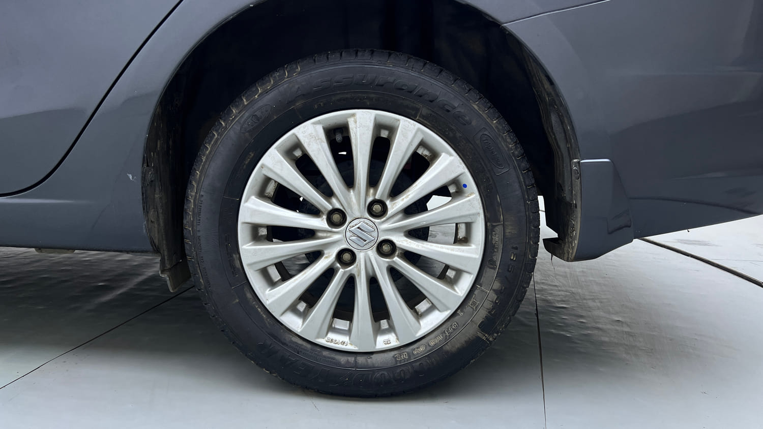 Used 2022 Maruti Suzuki Ciaz Zeta 1.5 Petrol Manual tyres LEFT REAR TYRE RIM VIEW